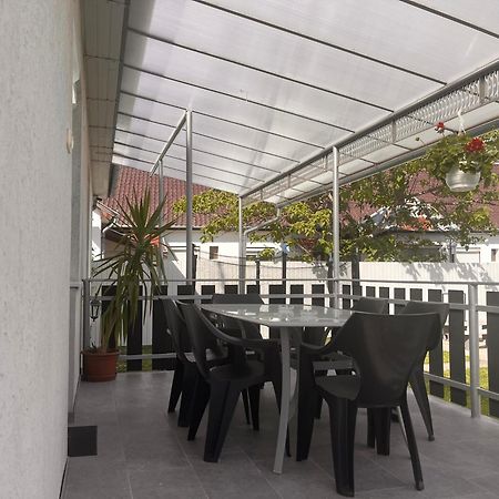 Pandora Pool Apartman Hajdúszoboszló Dış mekan fotoğraf