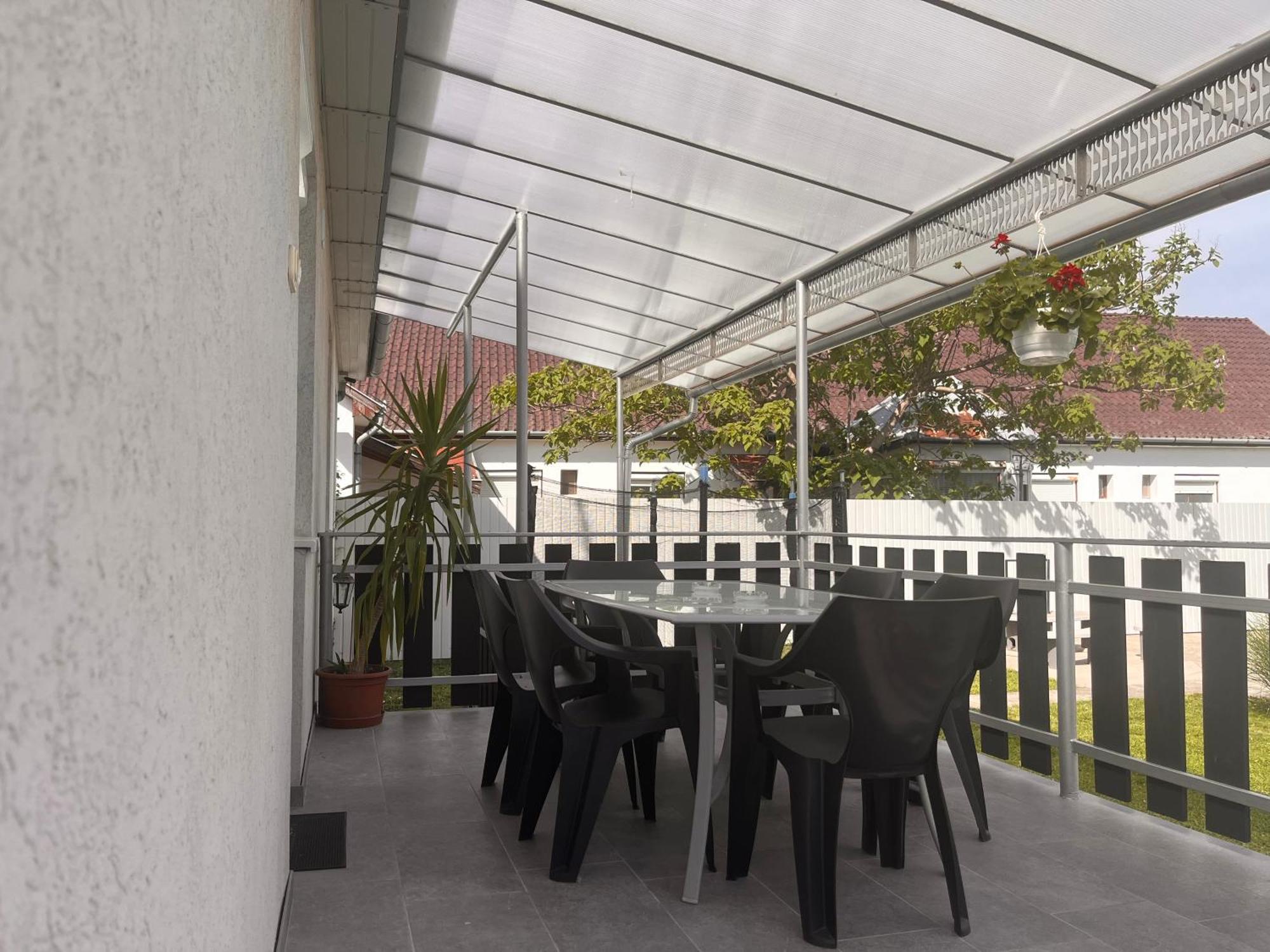 Pandora Pool Apartman Hajdúszoboszló Dış mekan fotoğraf