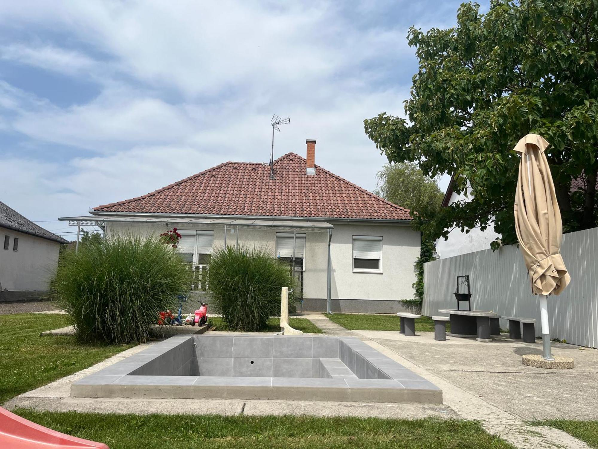 Pandora Pool Apartman Hajdúszoboszló Dış mekan fotoğraf